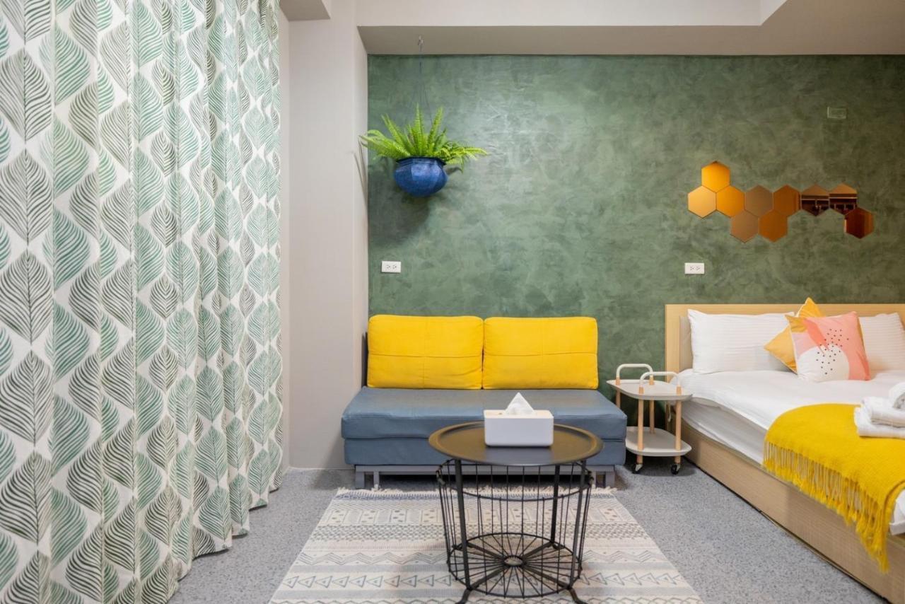 Апартаменты Sleepier Multi-Minsu Тайнань Экстерьер фото